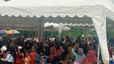 Antusias Masyarakat Hadiri Kampanye Agus Wahyudi di Pulau Derawan untuk Membangun Generasi Menghadapi Tantangan Masa Depan